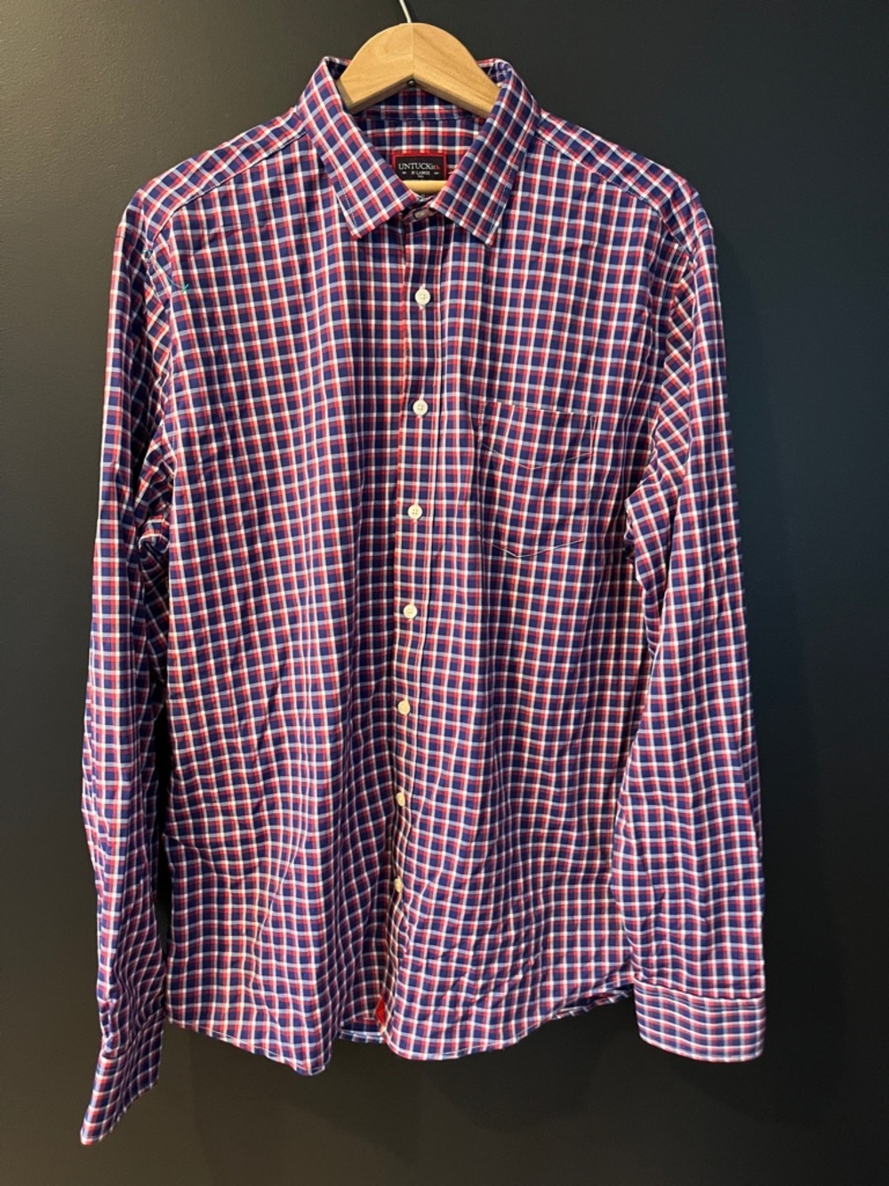 UNTUCKit Men's Navy and Red Check Button-Down Shirt